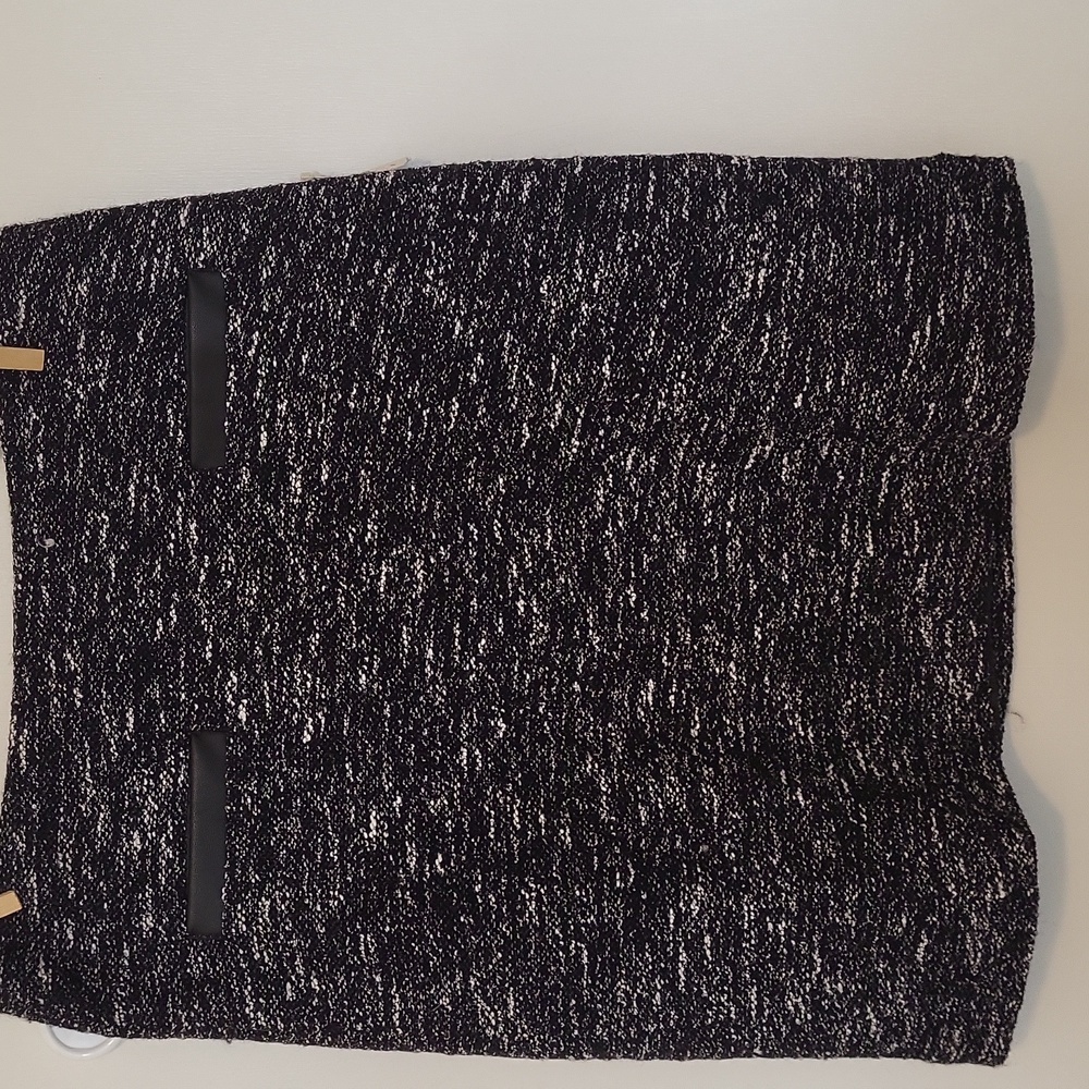 NWT Talbots black tweed skirt with leather slit fake pockets!
